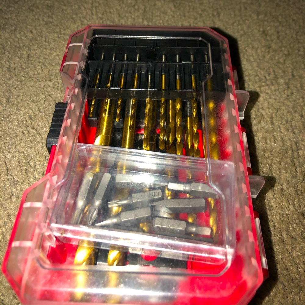 Tools unopened never used (drills)